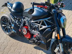 DUCATI X DIAVEL S