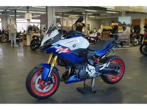 BMW F900XR STYLE SPORT +2 PAKETE+4 EXTRAS**MY 2026*