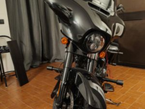 STREET GLIDE SPECIAL 114