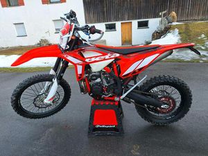 BETA 300RR 2T BJ. 2021 - E5 ENDURO / CROSS TOP ZUSTAND