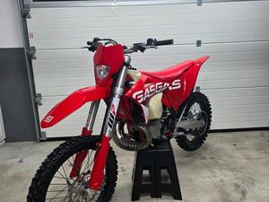 GASGAS EC 300 2023 / VIEL ZUBEHÖR / 55BH