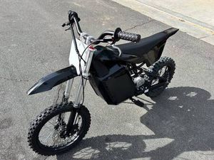 RAZOR DIRT ROCKET PRO SPEC