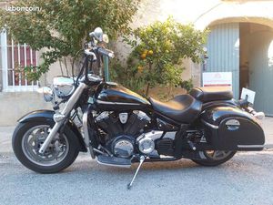 YAMAHA XVS 1300 MIDNIGHT STAR 2011