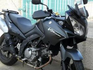 MOTO SUZUKI 650