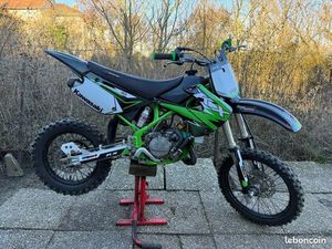 KAWASAKI 100 KX