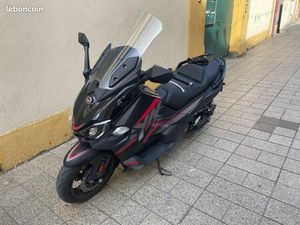SCOOTER MAXSYM 500