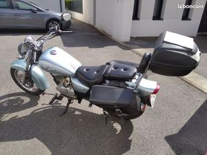 SUZUKI MARAUDER 125 CM3