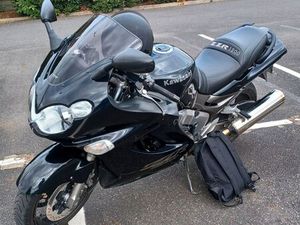 KAWASAKI 1200 ZZR