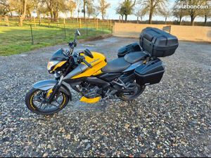 MOTO 200 PULSAR