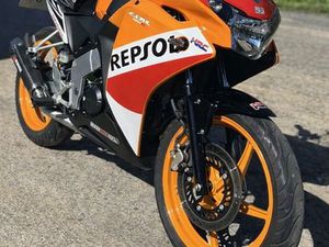HONDA CBR 125 R 2015 – RÉPLIQUE MARC MÁRQUEZ