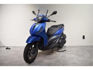 BEVERLY 400 S HPE BLUE ZAFFIRO | 2025 | 238KM | BTW MOTOR — SCOOTERS | PIAGGIO — MARKTPLAATS