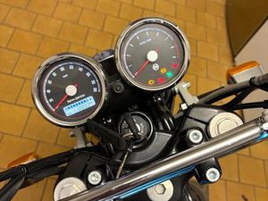 ROYAL ENFIELD INTERCEPTOR 650