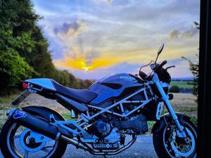 DUCATI 916 S MONSTER