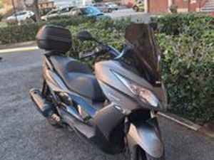 KAWASAKI J300 - 2017