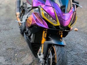 APRILIA TUONO V4 FACTORY