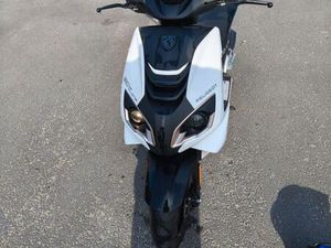 SCOOTER PEUGEOT