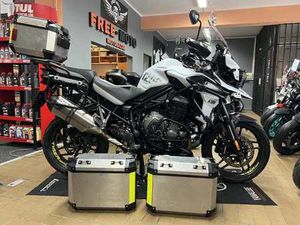 TRIUMPH TIGER EXPLORER 1200 SE ALPINE ED.