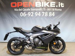 TRIUMPH DAYTONA 660 E5+ 01/2026 KM 0