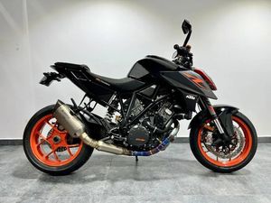 KTM 1290 SUPER DUKE R 2017