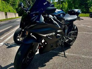 YAMAHA R7 A2 2024