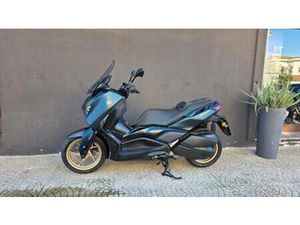 YAMAHA X-MAX 300 TECH MAX