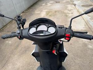 SCOOTER 50 4TEMPI