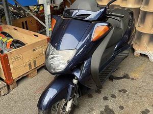 HONDA 125 PHANTEON CANTON LUCERNE -