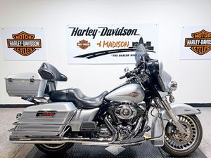 2011 ELECTRA GLIDE® CLASSIC