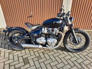 TRIUMPH BONNEVILLE BOBBER