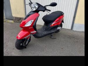 DERBI BOULEVARD 50 CCM ROLLER, IM GUTEN ZUSTAND, ZIEHT GUT!!
