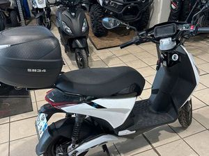 PIAGGIO 1 ACTIVE 125 CC 461KM GARANTIE 06/2027