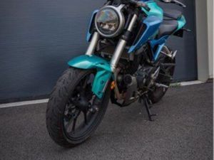 VENTE HONDA CB125R 2020