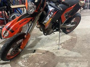 KTM 450 EXC SUPERMOTARD ET ENDURO