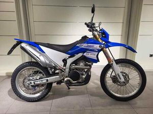 YAMAHA - WR250R
