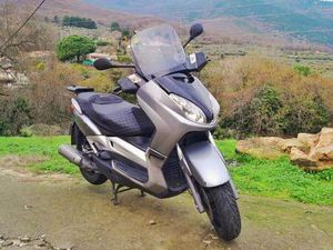 YAMAHA - XMAX 250I