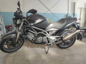 CAGIVA RAPTOR 650 - 2006