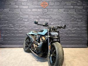 HARLEY-DAVIDSON SPORTSTER S
