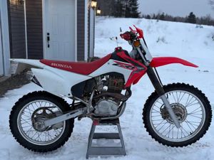 2017 HONDA CRF230F