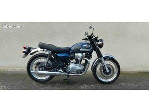 KAWASSAKI W 800