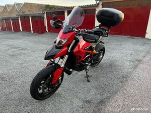 HYPERMOTARD 939