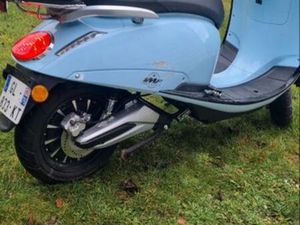 SCOOTER ÉLECTRIQUE BONNE ÉTAT PAS CHÈRE