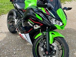 KAWASAKI NINJA 650 KRT ÉDITION 2021