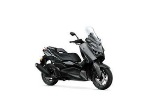 YAMAHA XMAX 125 TECH MAX · 5LETÁ ZÁRUKA