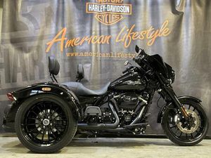 ② HARLEY-DAVIDSON TRIKE TOURING TRIKE FREEWHEELER FLRT