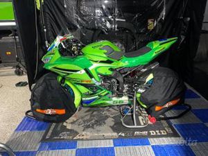 KAWASAKI ZXR 400 - 2024