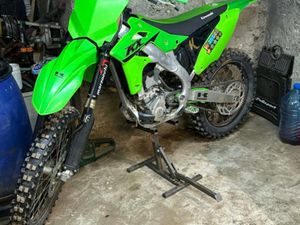 KAWASAKI KX -F 250 →
