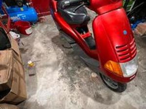 PIAGGIO HEXAGON 150 2T INTERO O RICAMBI