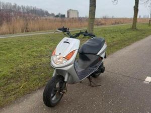 PEUGOT VIVACITY — SCOOTERS | PEUGEOT — MARKTPLAATS