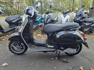 VESPA GTS 125 E5+ LED USB ABS