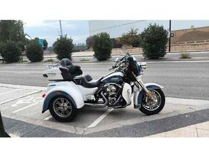 HARLEY DAVIDSON - TRIKE GLIDE ULTRA